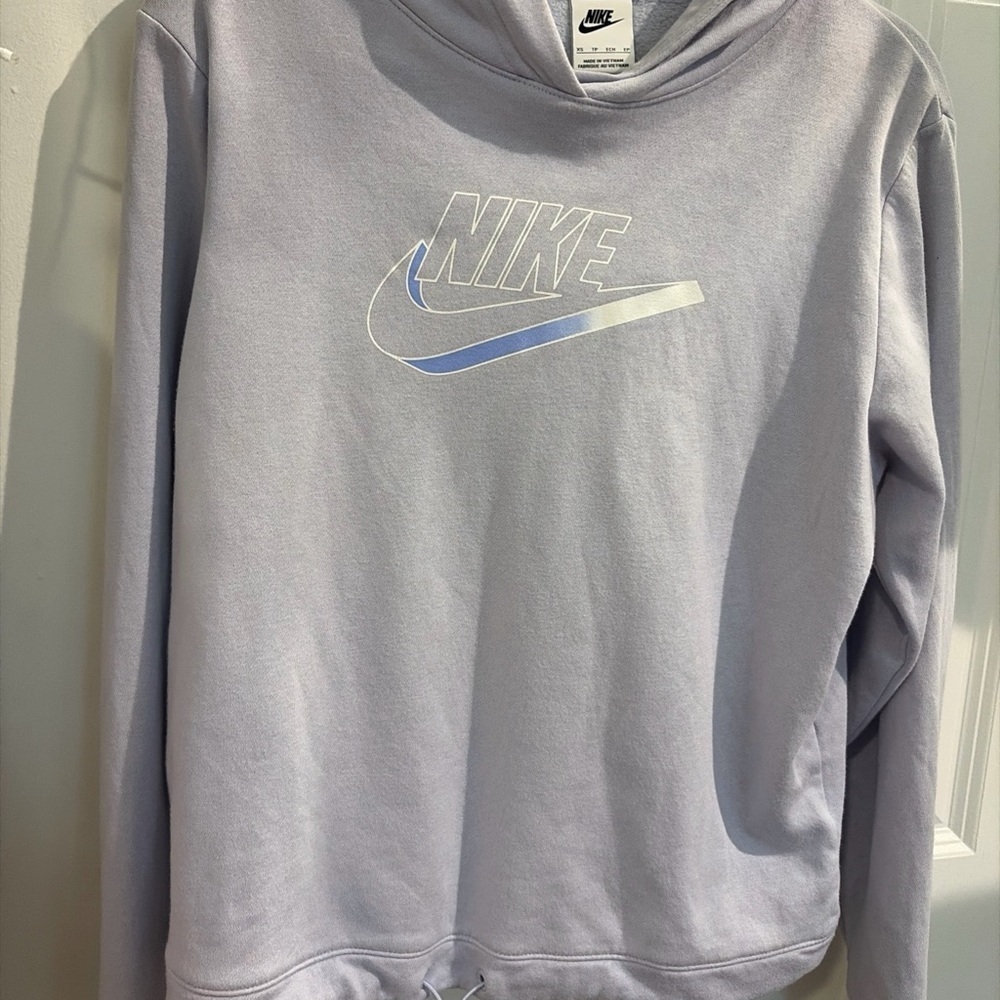 Nike Lavender Sweatshirt - Picture 2 of 7